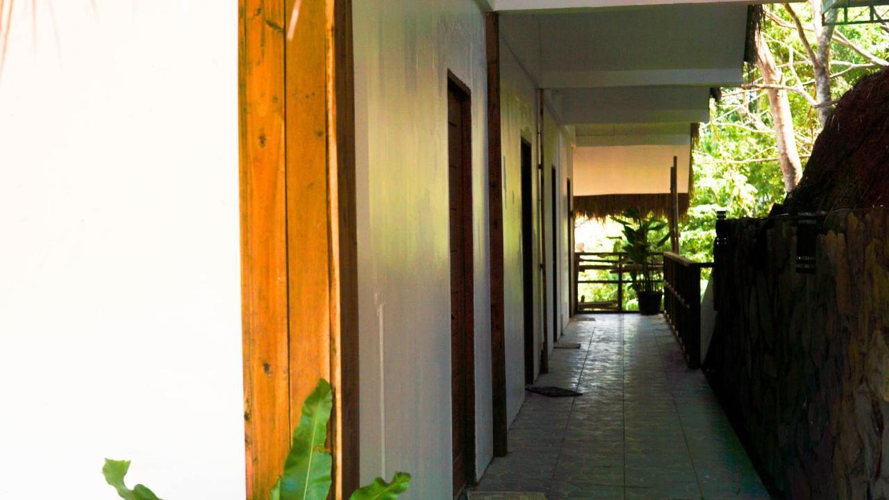 89 Villas Эль-Нидо Экстерьер фото