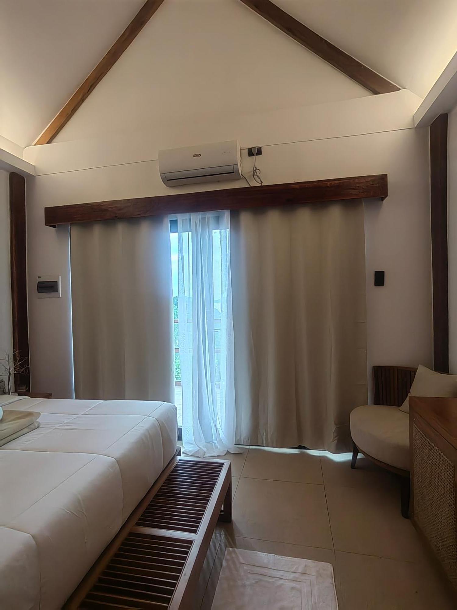 89 Villas Эль-Нидо Экстерьер фото